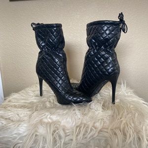 Ankle boots